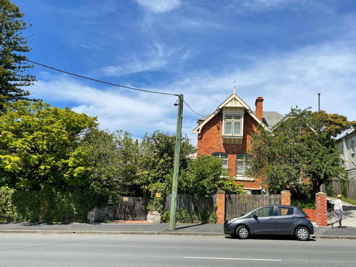 Lowena Cafe And Accommodation Hobart Exterior foto